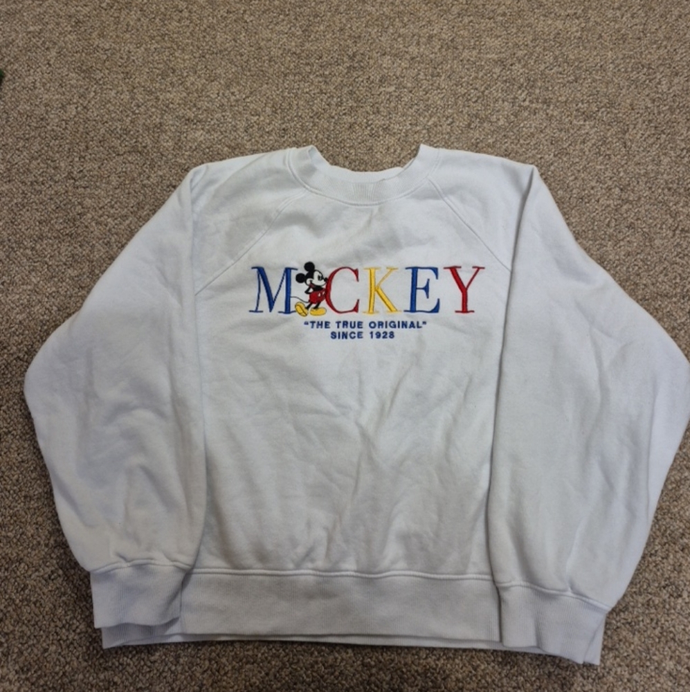 H&M Mickey Mouse Size Medium White Oversized Crew Neck Sweater EUC